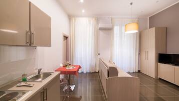 Superior-Studio | 1 Schlafzimmer, italienische Bettbezüge von Frette