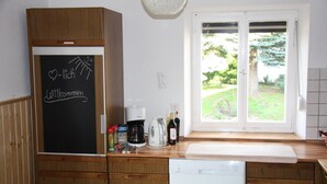 Private kitchen - Andis Ferienhaus (Niederrieden)