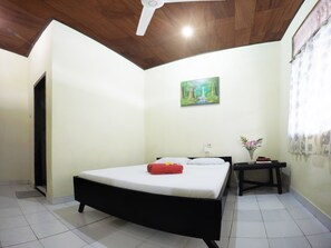 Superior-rum | Skrivbord, gratis barnsängar och gratis wi-fi