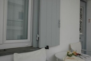 Standardzimmer, 1 Schlafzimmer | Terrasse/Patio