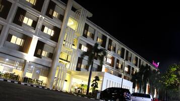 Front of property – evening/night
