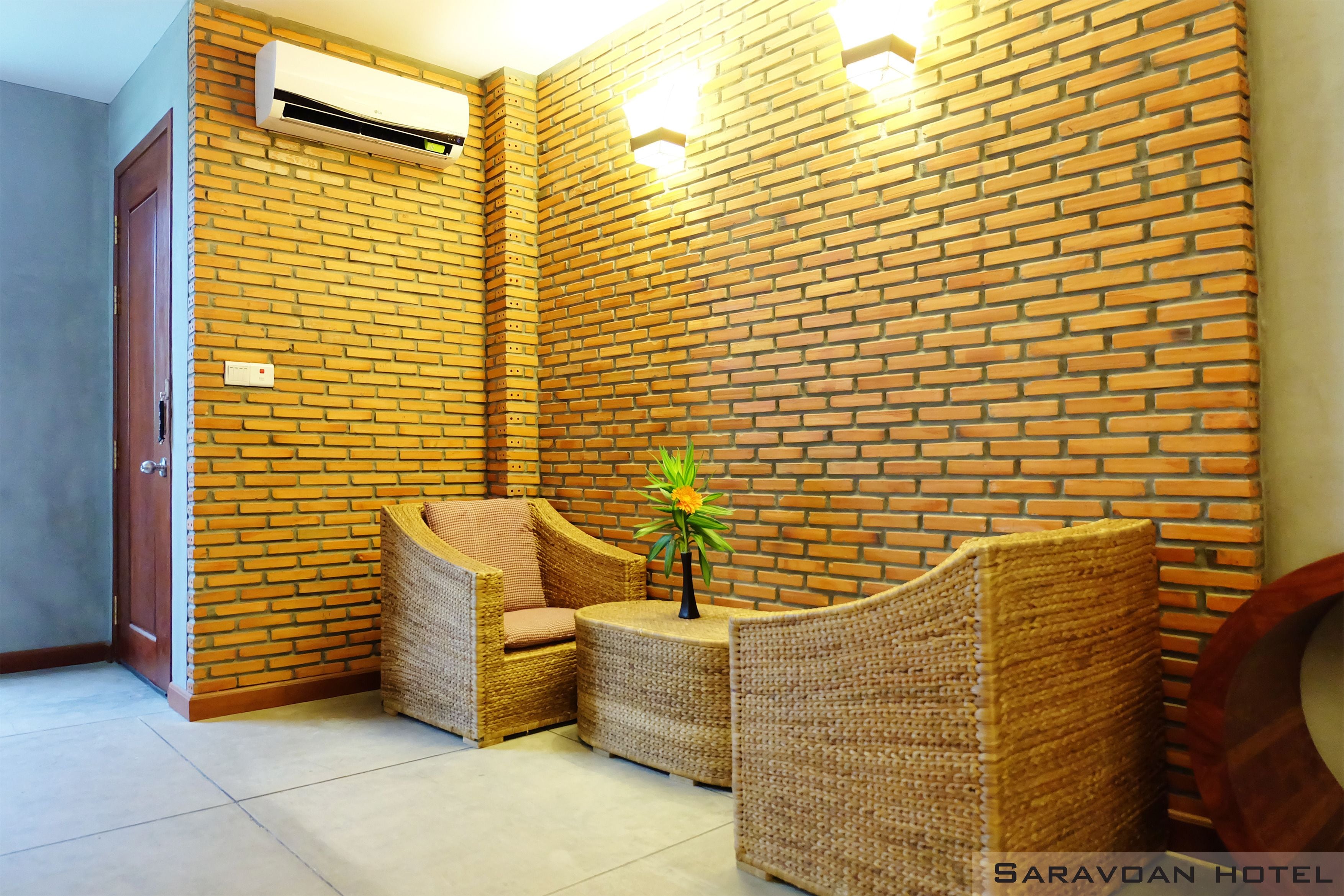 minibar, in-room safe, desk, free wifi