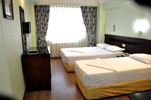 In-room safe, desk, soundproofing, free WiFi