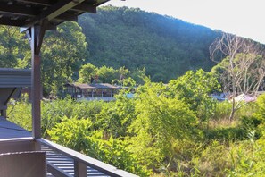 Minibar, in-room safe, free WiFi, bed sheets