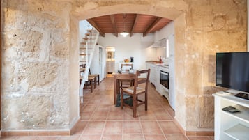 Apartment, 2 Bedrooms | 1 bedroom, down comforters, in-room safe, individually decorated