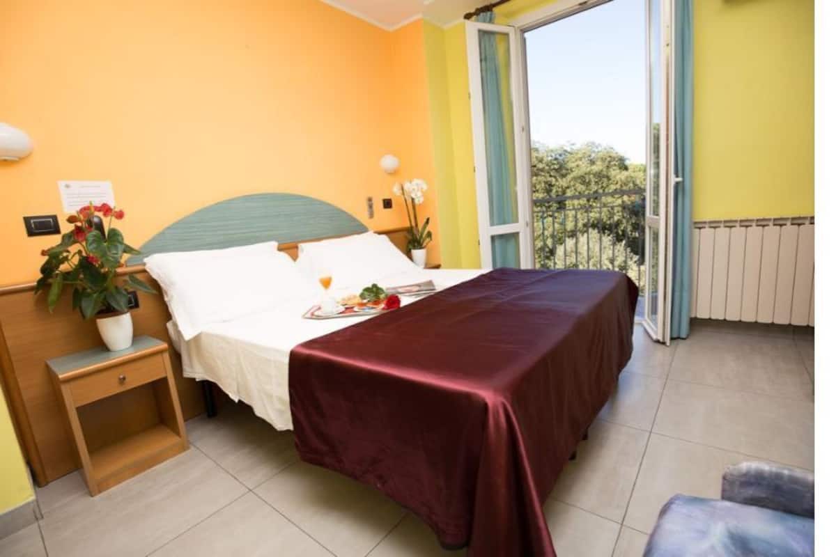 superior double or twin room, balcony | 1 bedroom, premium bedding, minibar, in-room safe