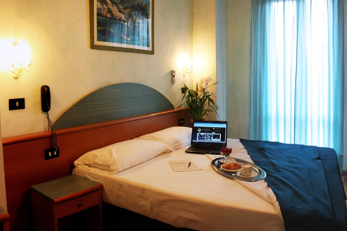 superior double or twin room, balcony | 1 bedroom, premium bedding, minibar, in-room safe