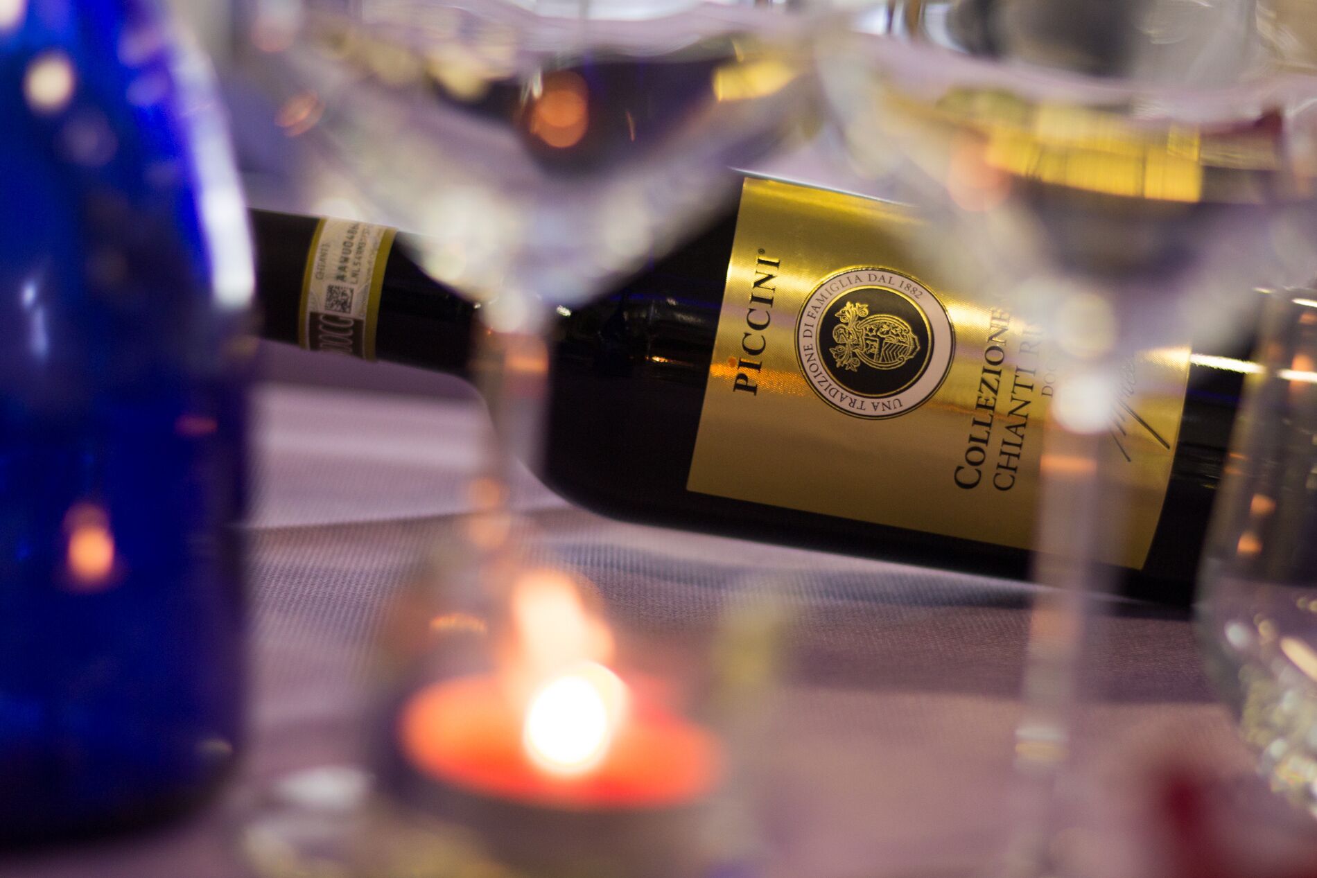 breakfast, lunch, dinner served; regional cuisine