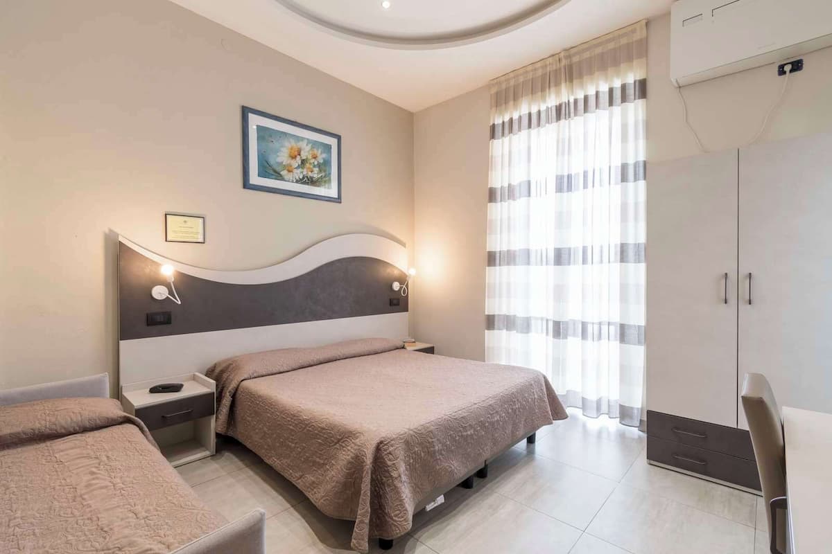 1 Schlafzimmer, hochwertige Bettwaren, Minibar, Zimmersafe