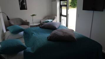 Minibar, skrivebord, lydisolering, gratis Wi-Fi