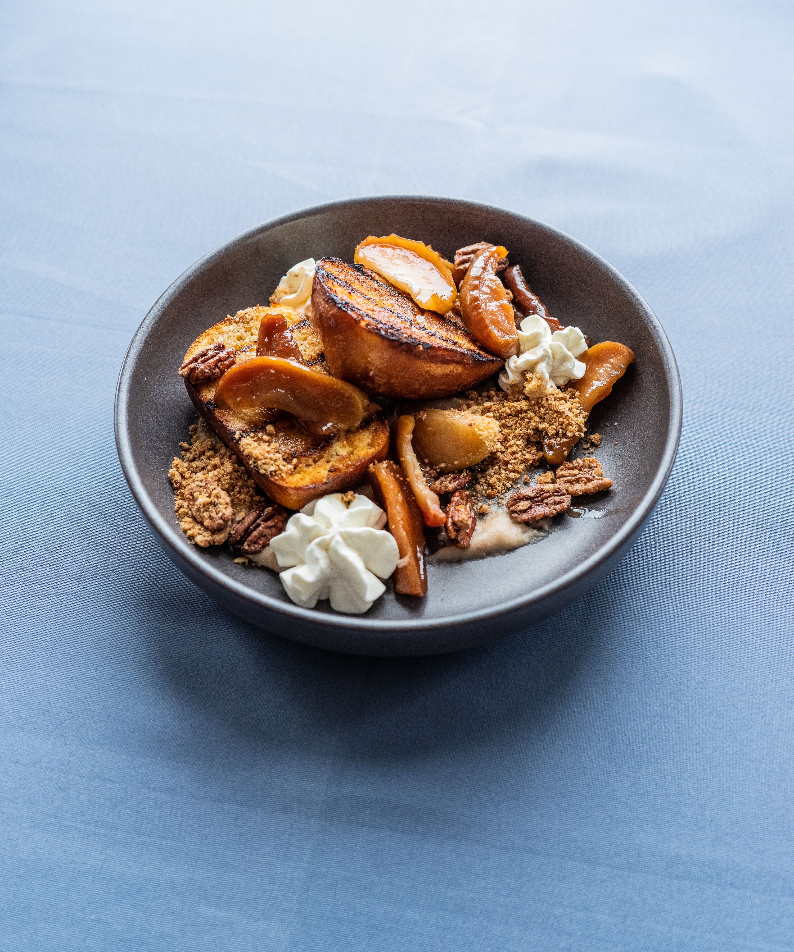 breakfast, dinner served; french cuisine, sea views