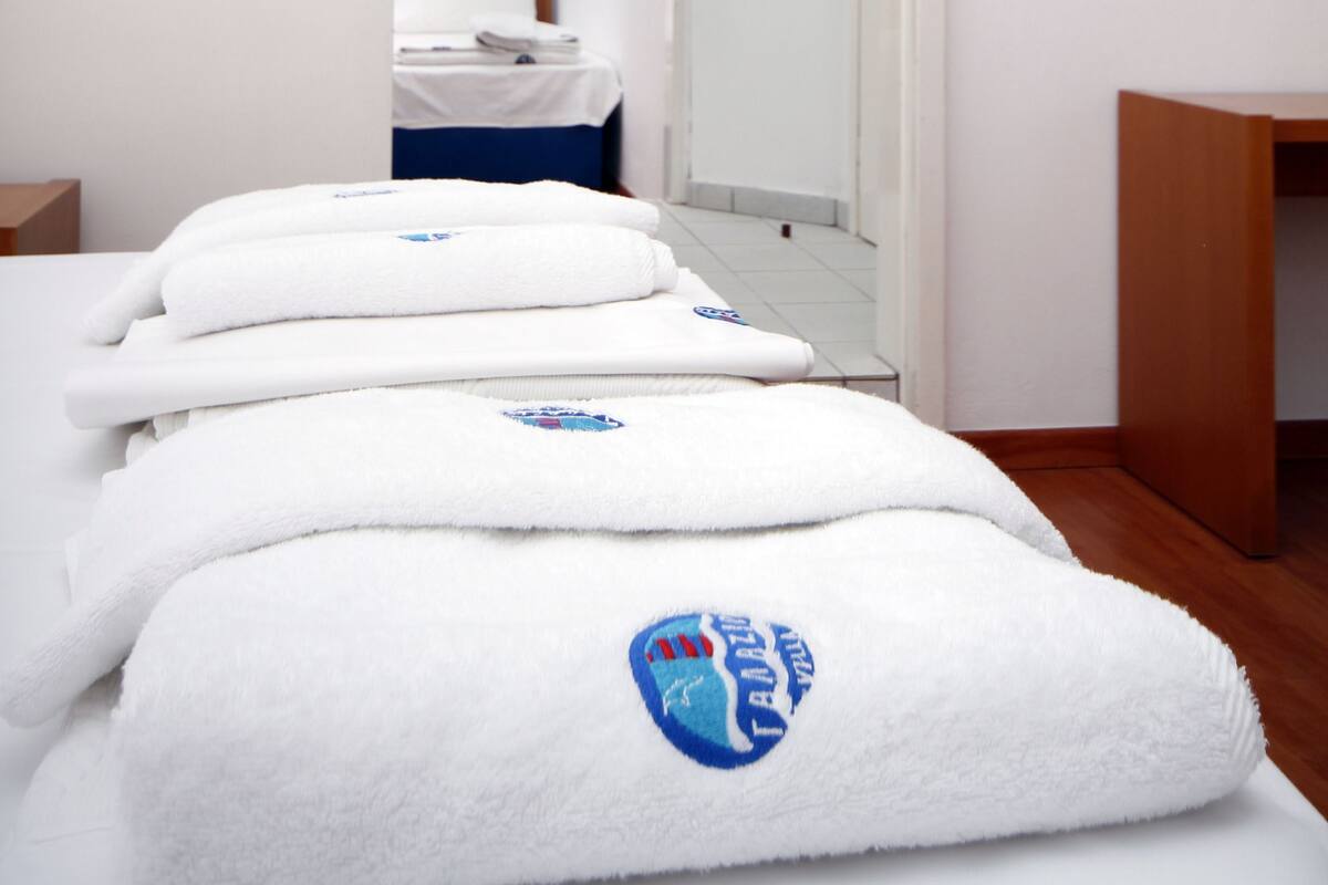Premium bedding, in-room safe, desk