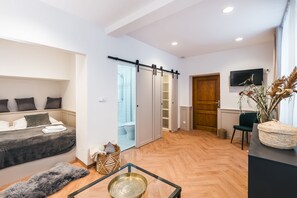 Sistema de insonorización, wifi gratis y ropa de cama