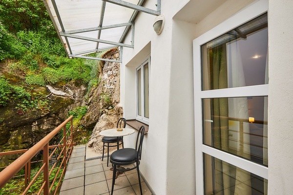 Chambre Triple Premium | Terrasse/Patio