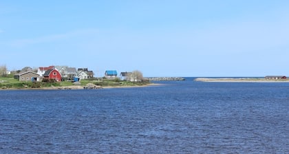 Duck Cove Inn