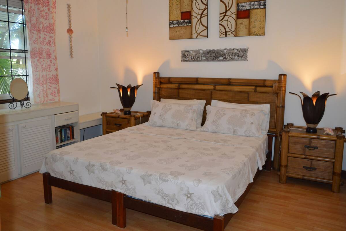 apartment | in-room safe, iron/ironing board, cots/infant beds, free wifi