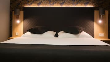 Premium bedding, minibar, in-room safe, desk