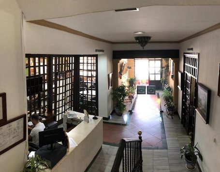 Interior. Hotel Restaurante La Yedra