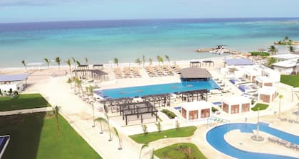 Royalton Blue Waters Montego Bay, An Autograph Collection All Inclusive Resort