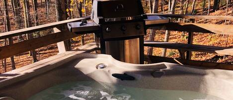 Wilderness Cabin, 3 Bedrooms, Hot Tub | View from room