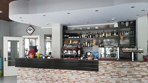 Bar (in der Unterkunft)