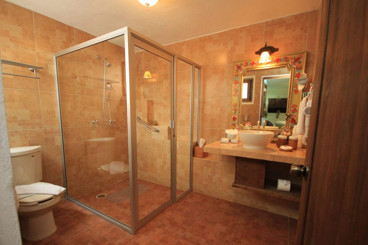 queen room | in-room safe, individually decorated, individually furnished, desk