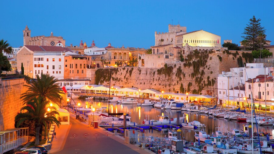 Apartamentos Cala Blanca