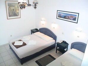 Room - Hotel Asimina (Santorini)