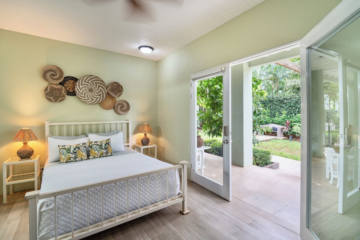 Deluxe Studio Suite, 1 Queen Bed