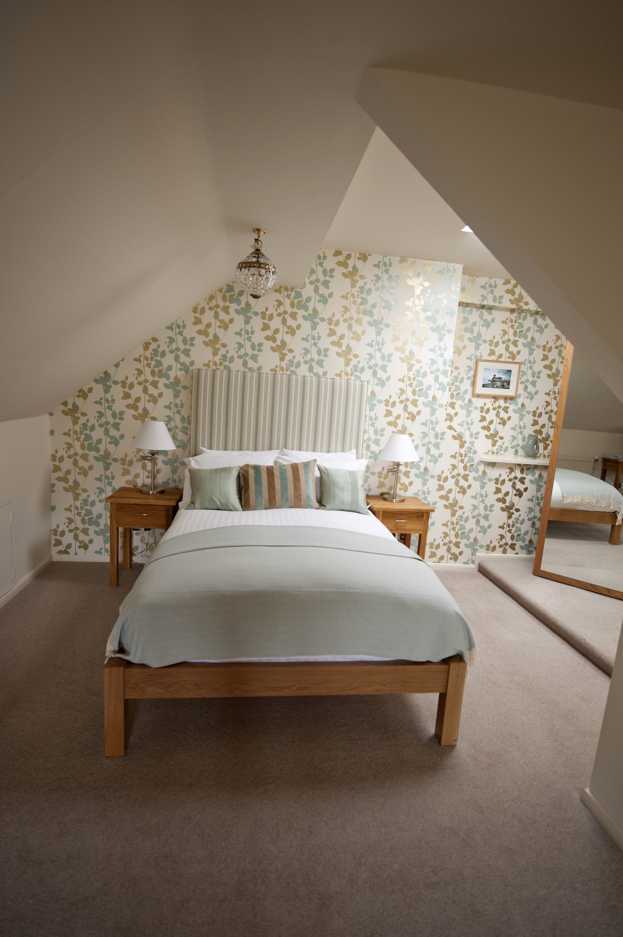 Family Double Room | 1 bedroom, desk, iron/ironing board, free WiFi