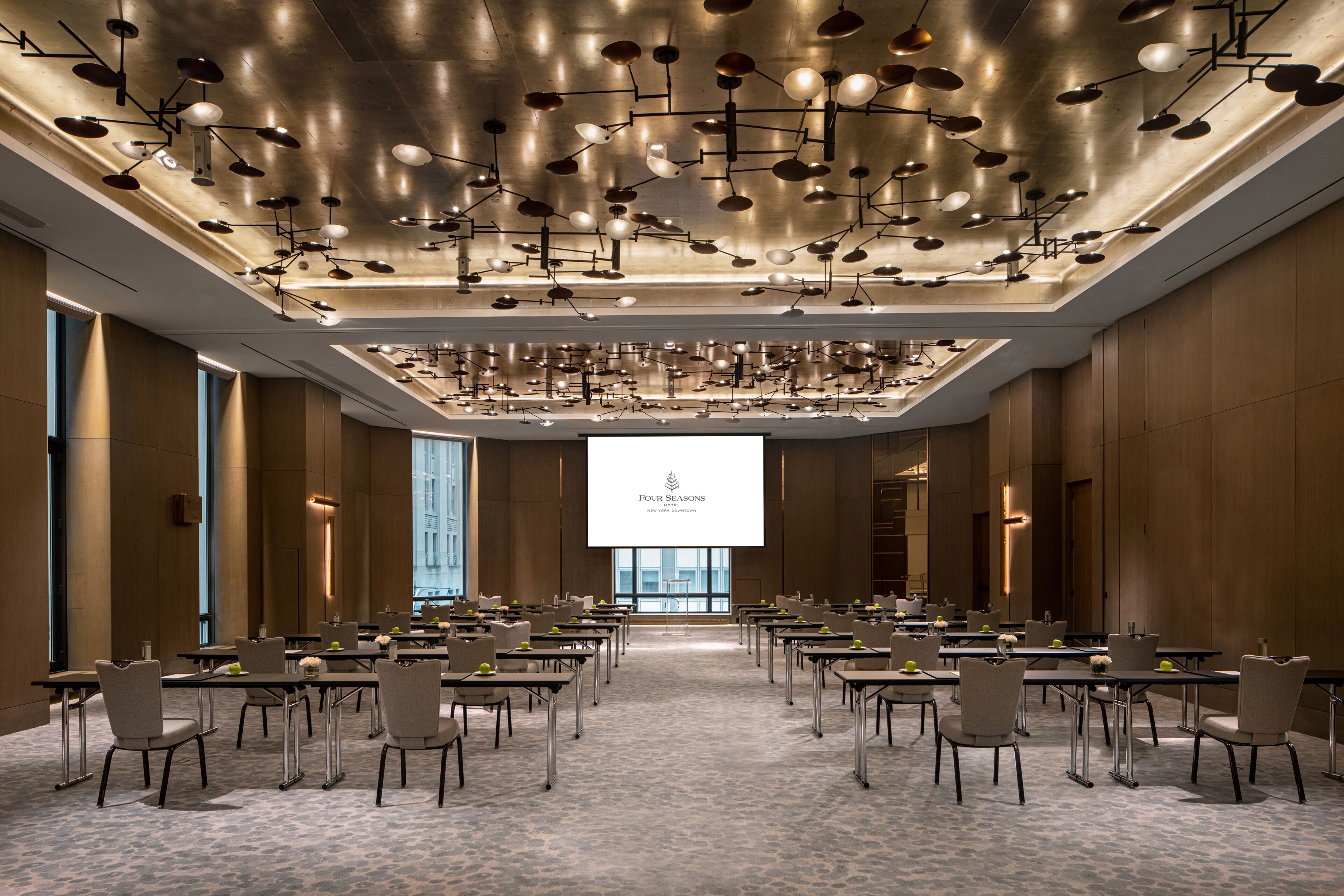 Photo - Four Seasons Hotel New York Downtown