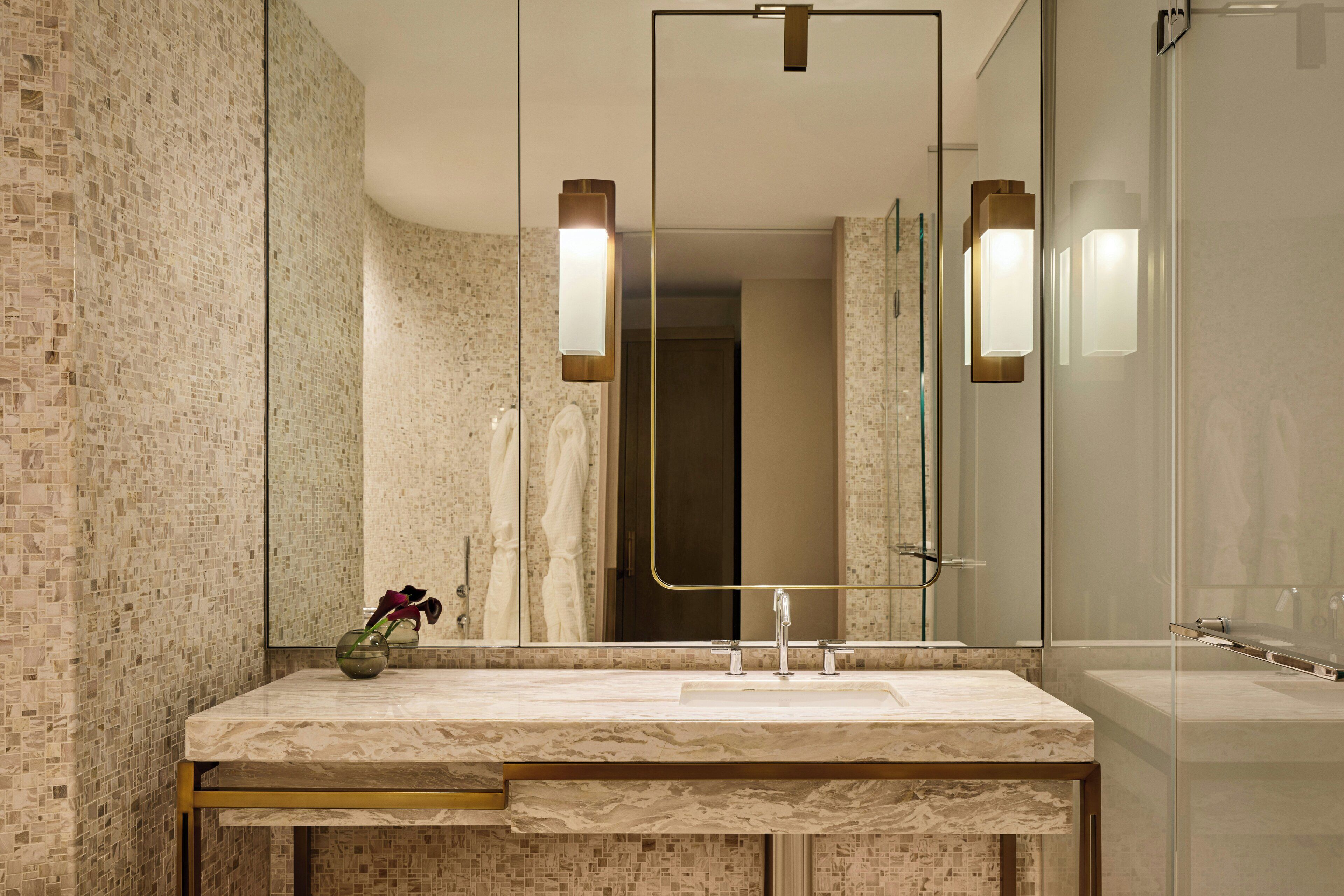 Photo - Four Seasons Hotel New York Downtown