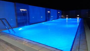 ุญู
ุงู
ุณุจุงุญุฉ