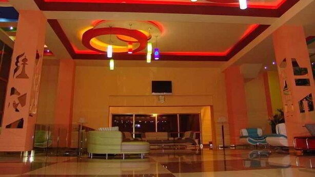 Lobby - World of Gold (TSAGHKADZOR)