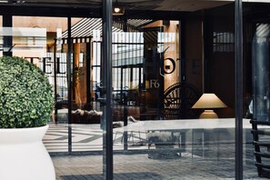 Property entrance - Hotel F6 (Helsinki)