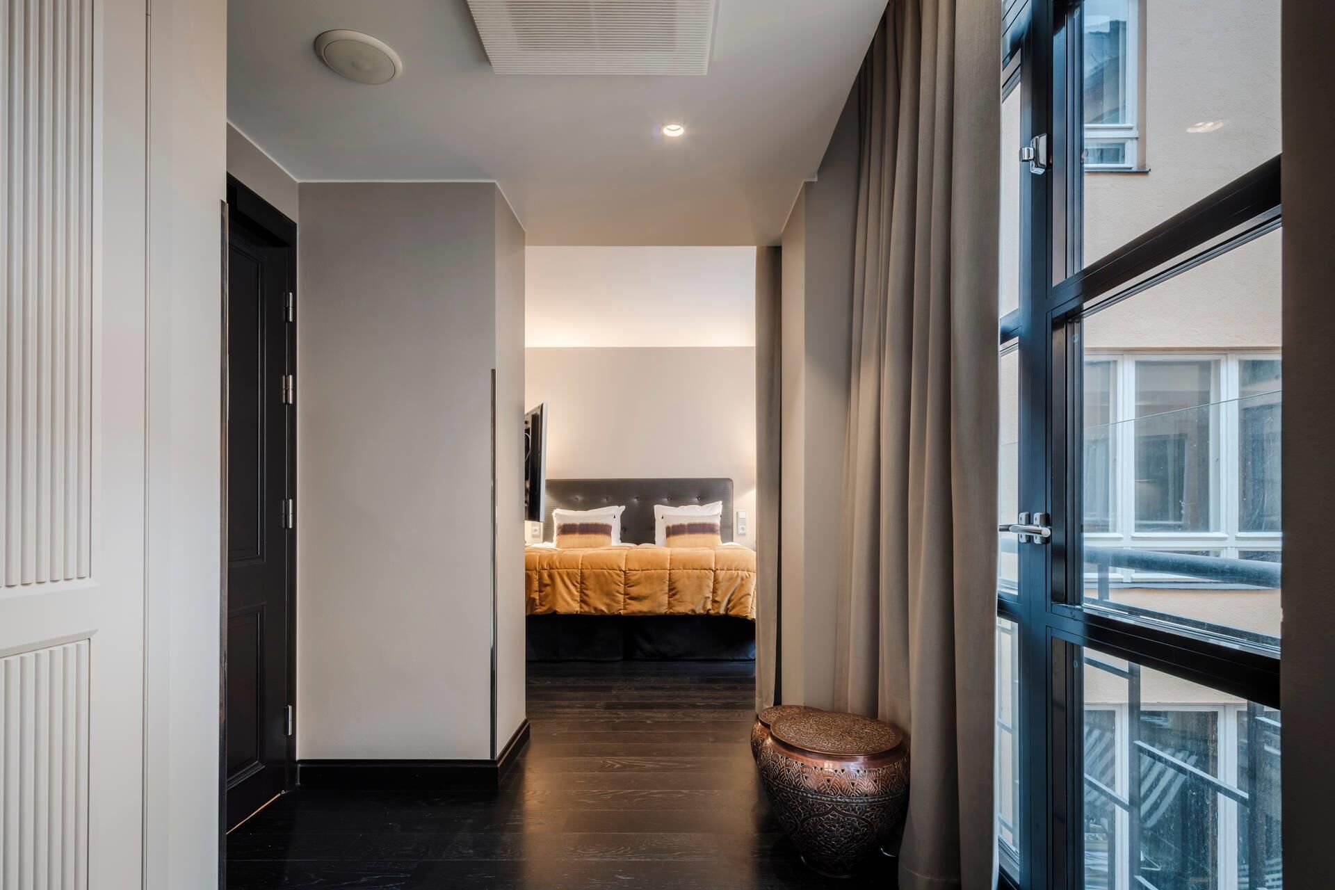 Premium bedding, down duvets, pillow-top beds, minibar