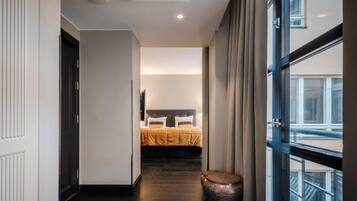 Premium bedding, down duvets, pillow-top beds, minibar