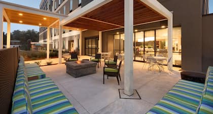 Home2 Suites by Hilton Hasbrouck Heights