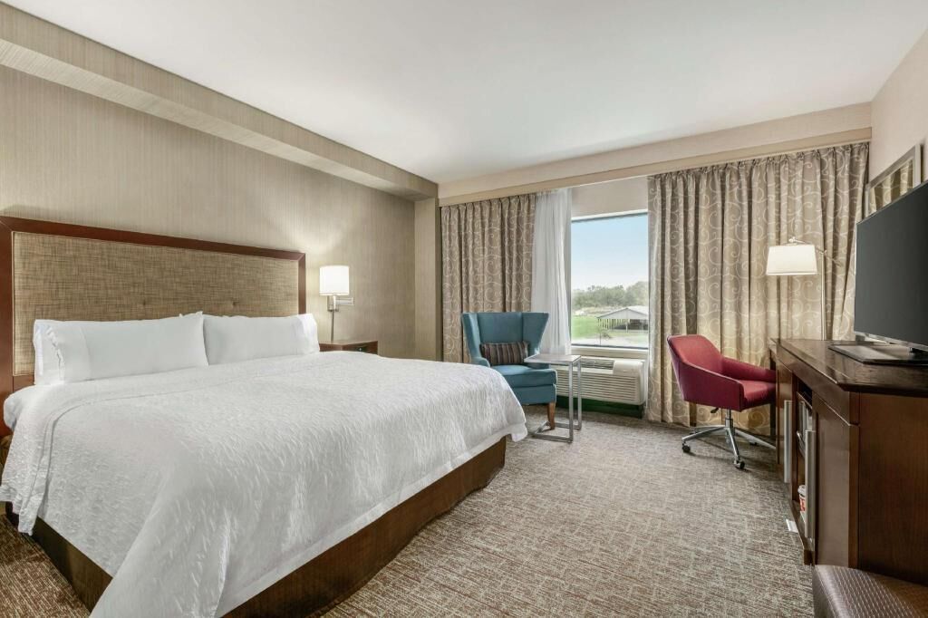 In-room safe, iron/ironing board, rollaway beds, free WiFi