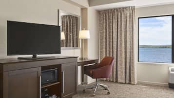 Room, 2 Queen Beds, Accessible, Non Smoking (Roll-in shower) | Living area