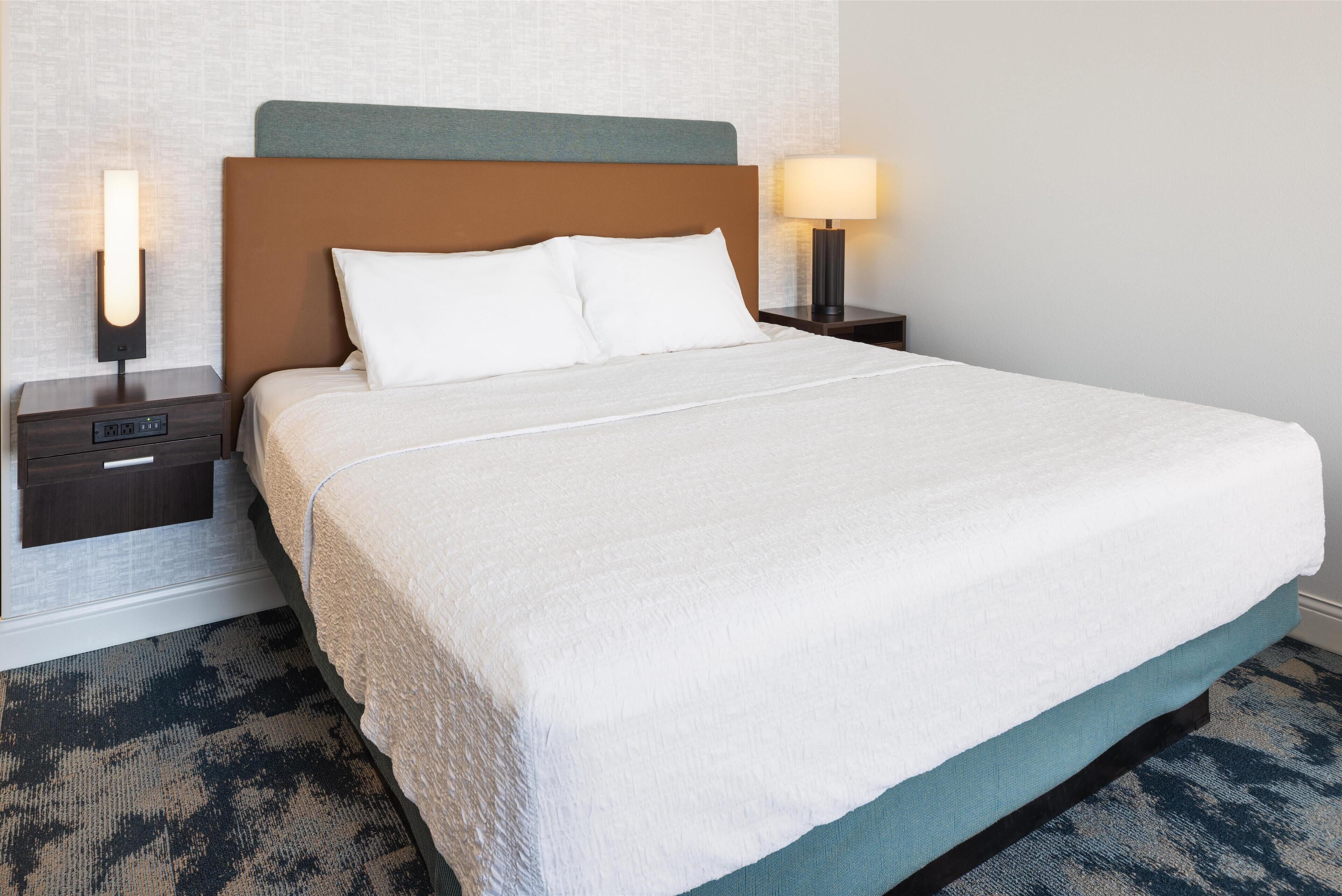 in-room safe, desk, blackout curtains, free wifi