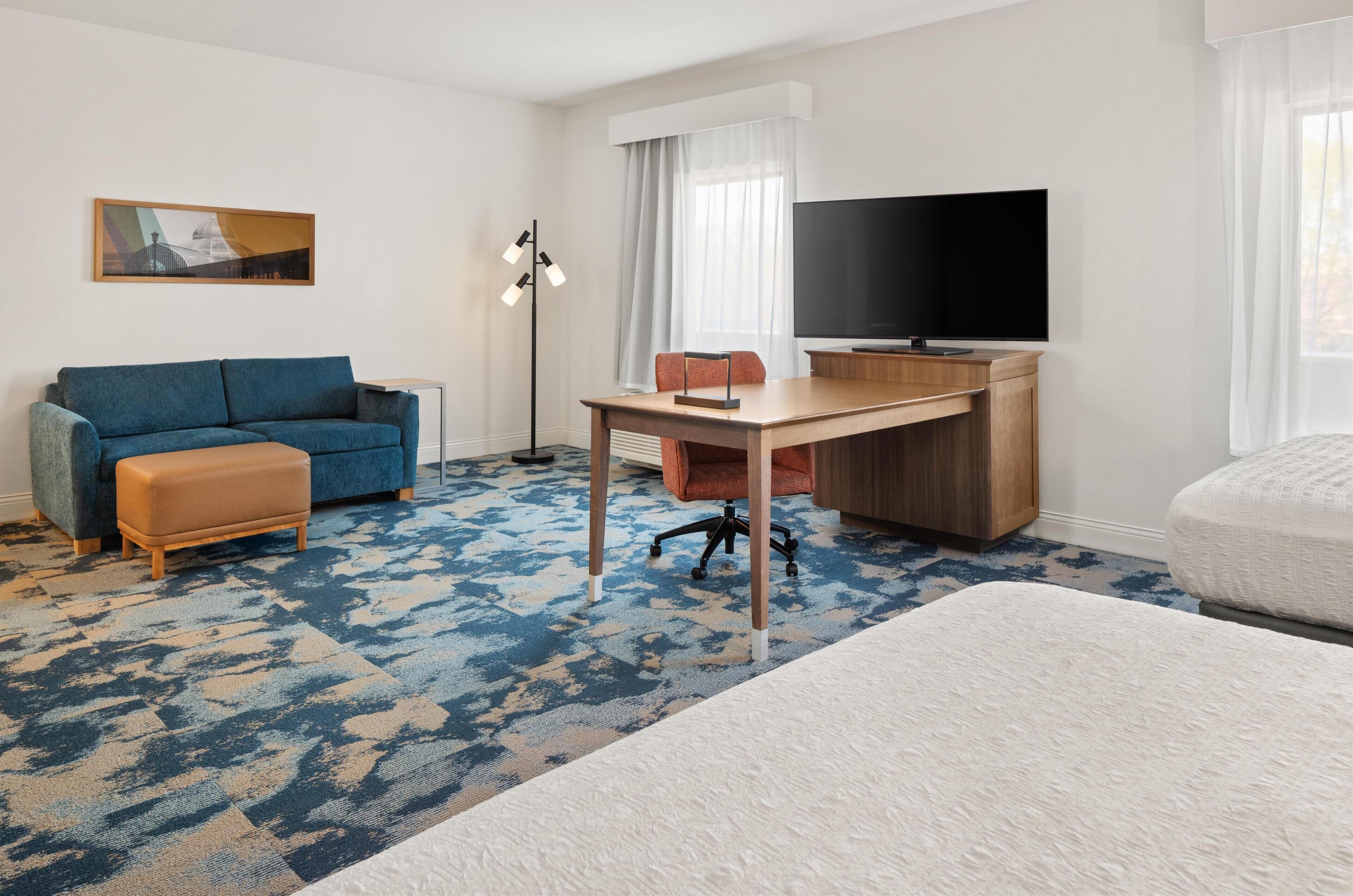 in-room safe, desk, blackout curtains, free wifi