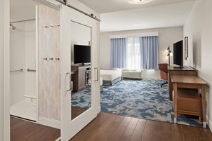 Room, Accessible, Non Smoking (Roll-in Shower) | In-room safe, desk, blackout drapes, free WiFi