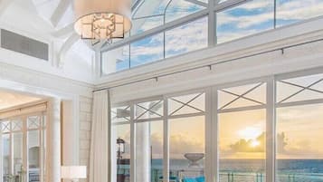 1 bedroom, premium bedding, in-room safe, desk