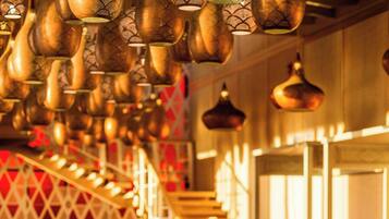 3 restaurantes: opção de café da manhã, almoço e jantar