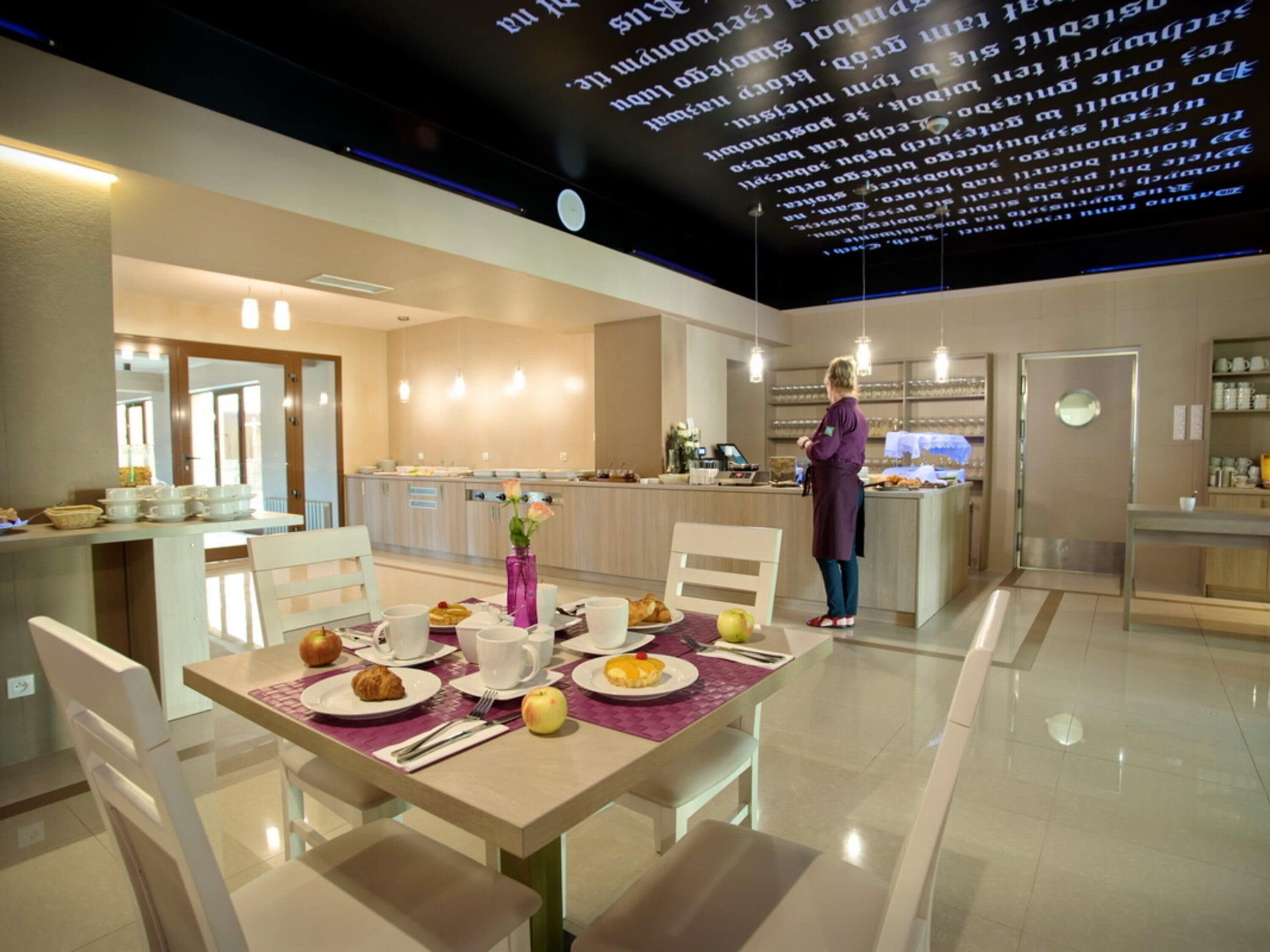 Restaurant. ibis Styles Gniezno Stare Miasto