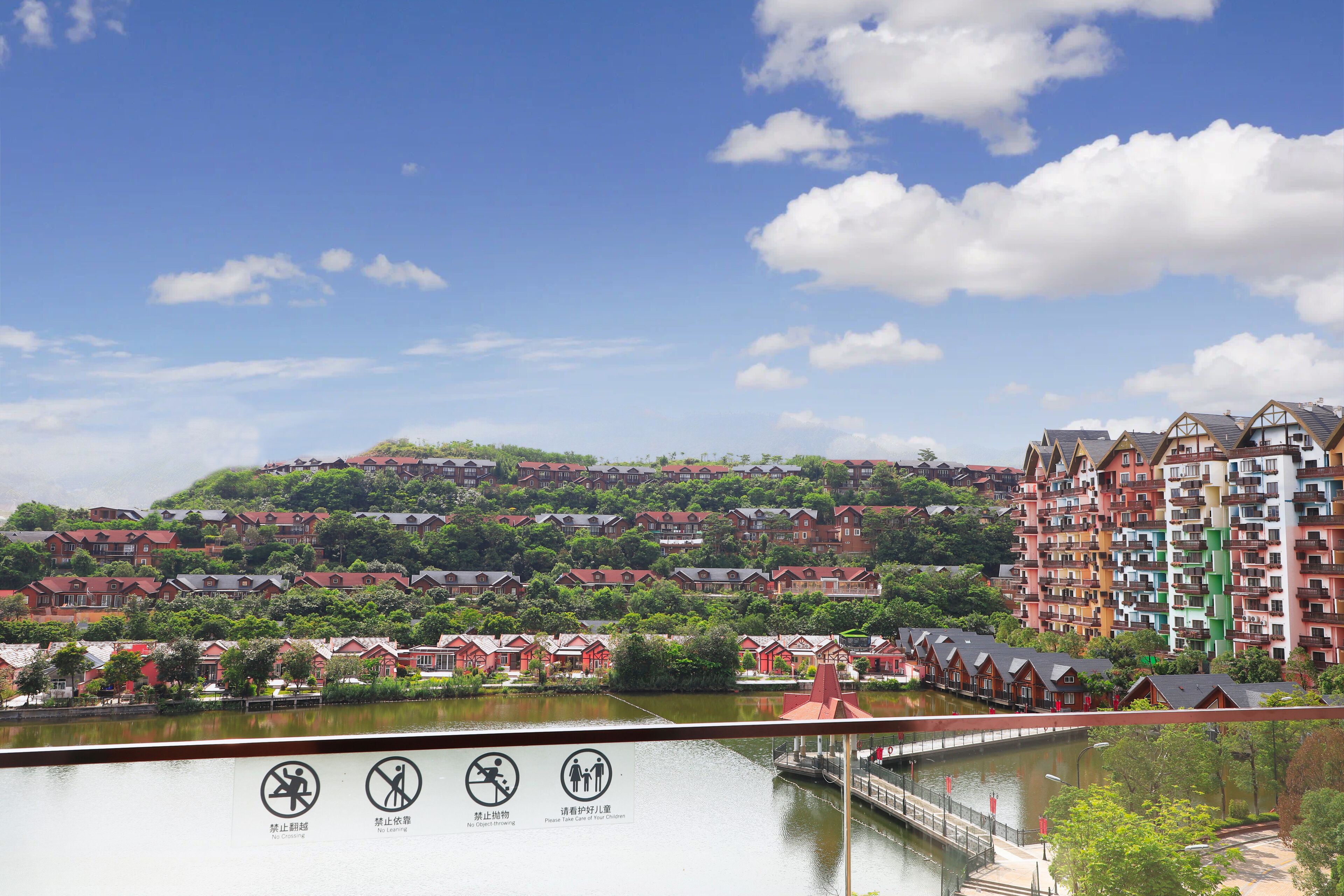 room, 1 king bed, lake view | lake view