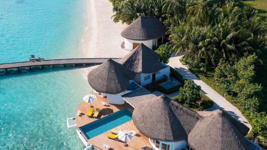 Mercure Maldives Kooddoo Adult-Only Resort