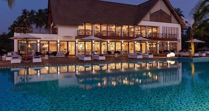 Mercure Maldives Kooddoo Adult-Only Resort