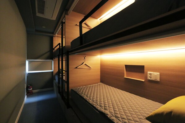 Room (4 persons) | Soundproofing, free WiFi - Blueboat Hostel Jeonju (Jeonju)